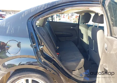 2016 Chevrolet Sonic Lt Auto z USA, uszkodzony, nr VIN 1G1JC5SH7G4130512